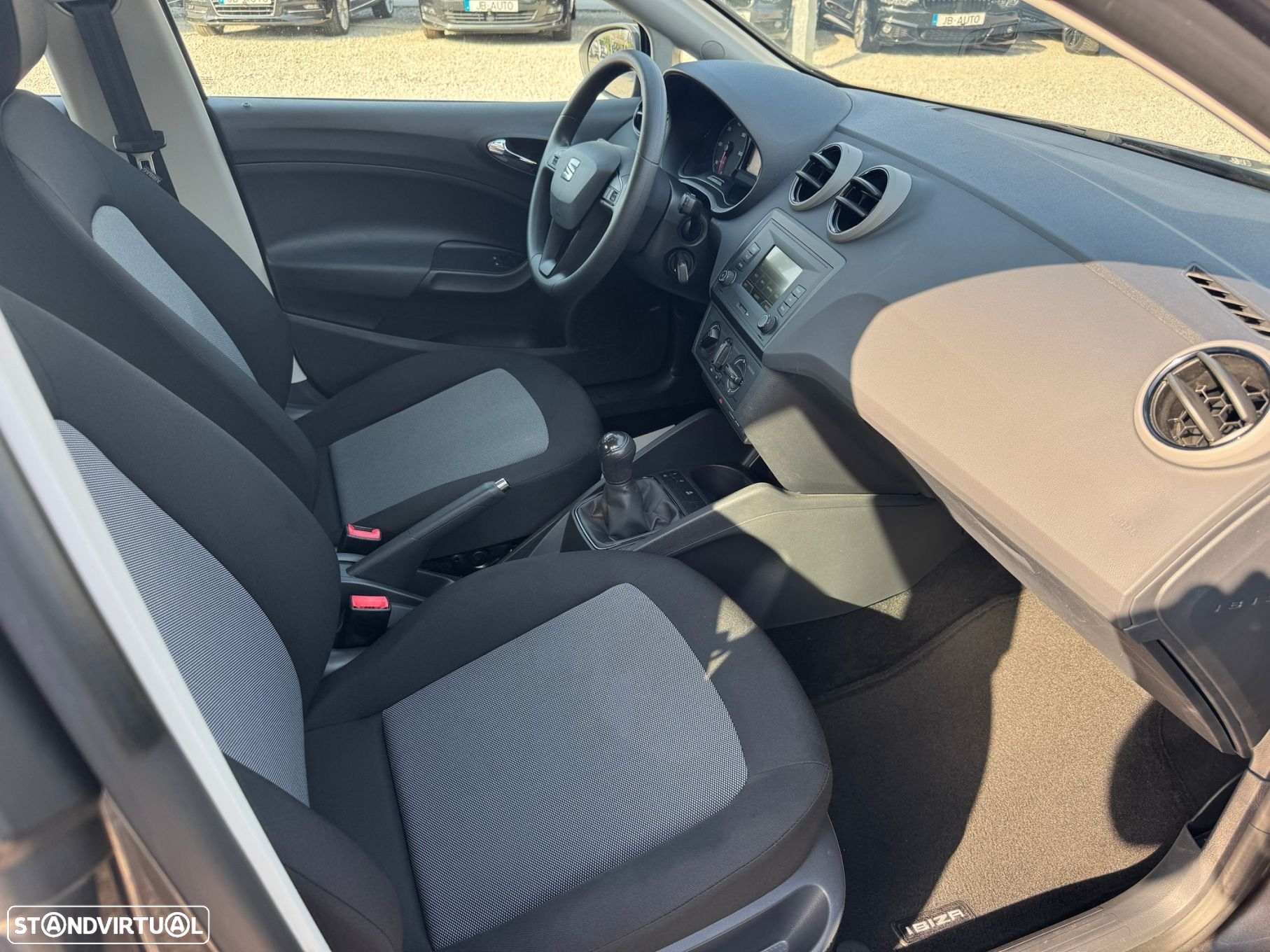 SEAT Ibiza 1.4 TDI Ecomotive Reference - 10