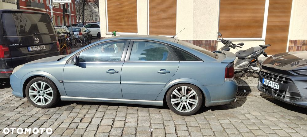 Opel Vectra 1.8 - 4