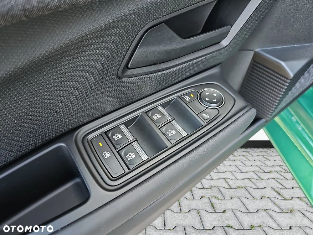 Renault Clio - 21