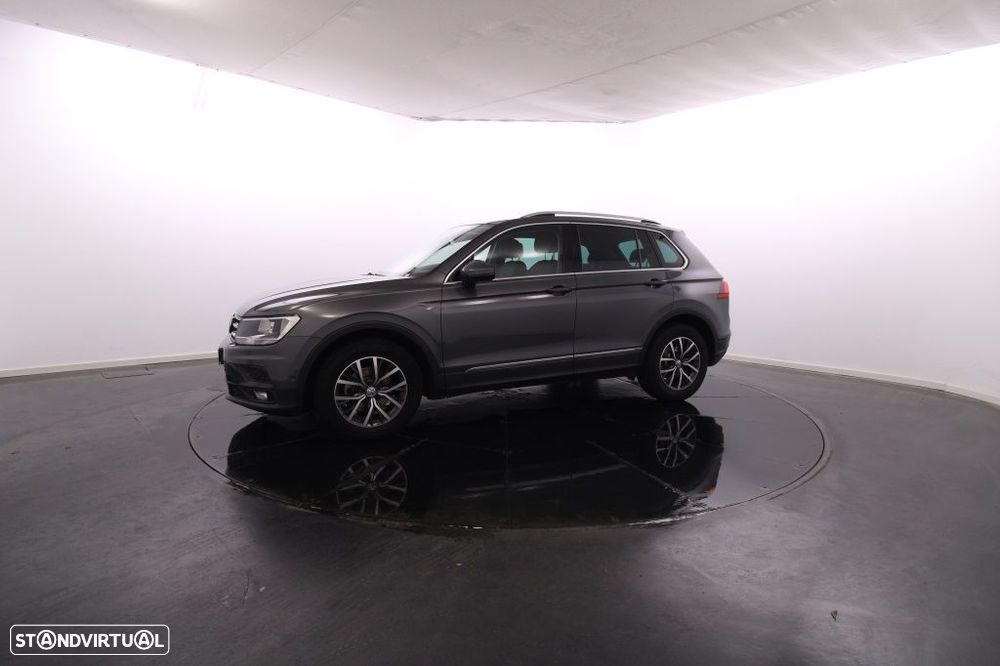 VW Tiguan 1.6 TDI Confortline - 2