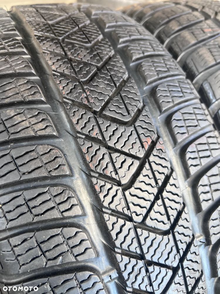 Opony zimowe RSC  255/35R19 225/40R19 Pirelli Sottozero 3 RSC - 4