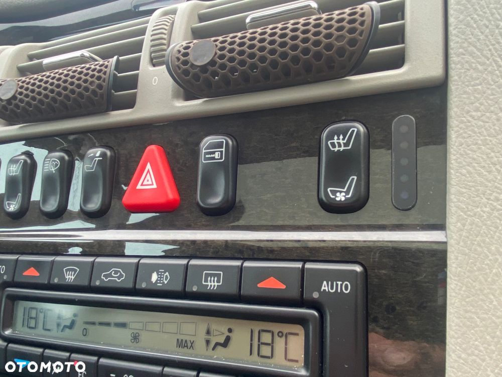 Mercedes-Benz Klasa E 320 T CDI Avantgarde - 11