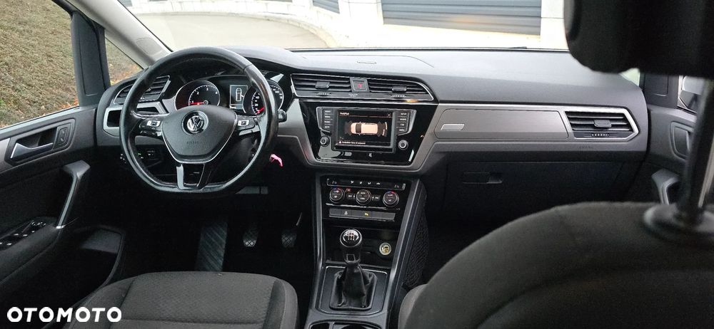 Volkswagen Touran 1.6 TDI BMT Trendline - 32