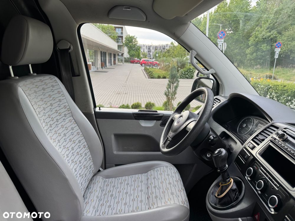 Volkswagen Transporter - 29