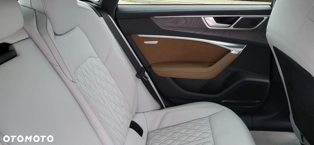 Audi A7 Sportback - 32