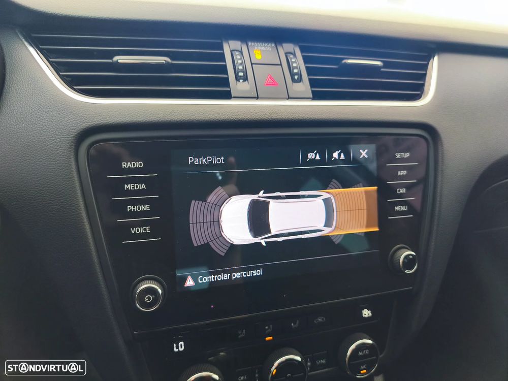 Skoda Octavia Break 1.6 TDi Ambition - 17