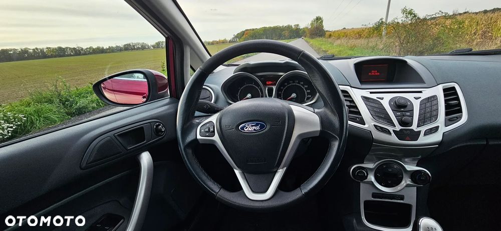 Ford Fiesta 1.4 Silver X plus EU5 - 13