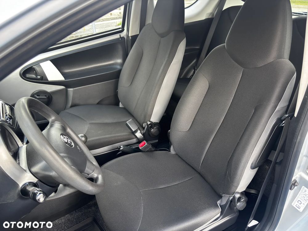 Toyota Aygo 1.0 VVT-i Terra EU5 - 7