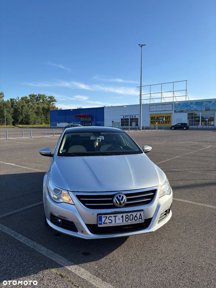 Volkswagen Passat CC - 16