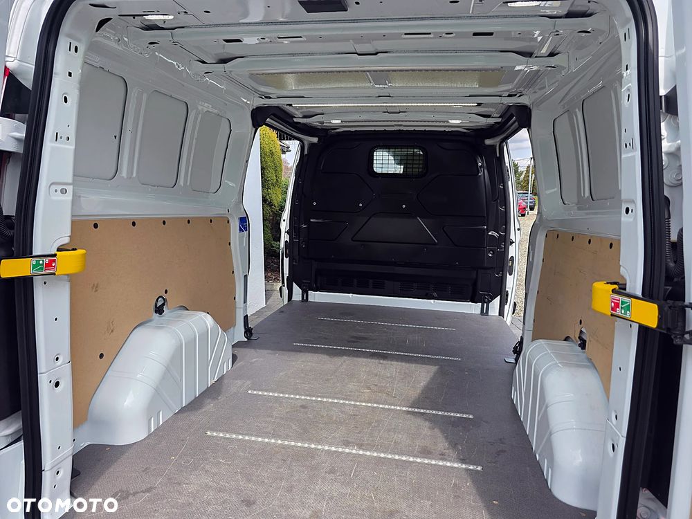 Ford TRANSIT CUSTOM - 10