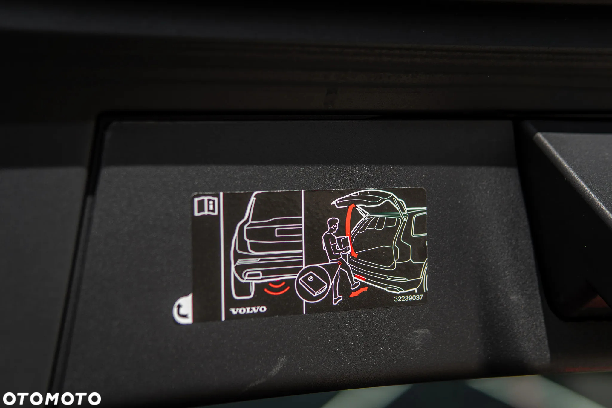 Volvo V90 B4 D AWD Geartronic RDesign - 8
