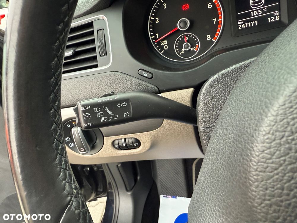 Volkswagen Jetta 1.4 TSI DSG Comfortline - 31