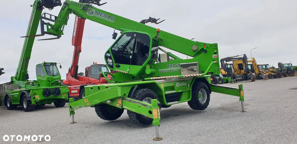 Merlo 40.26MCSS kosz hydr. rozkładany/wciągarka 4T./widły/pilot radiowy - 32