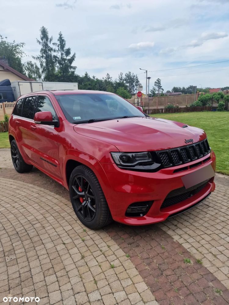 Jeep Grand Cherokee - 1