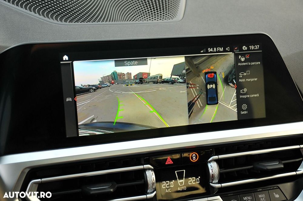 BMW Seria 3 330d xDrive AT MHEV - 15