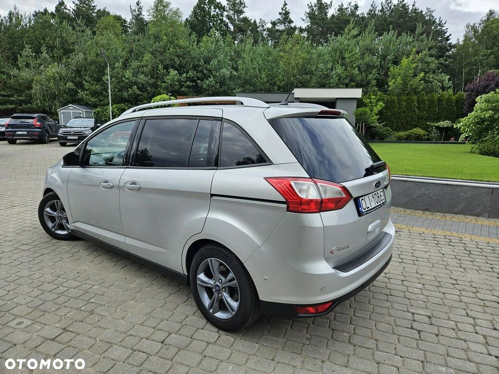 Ford Grand C-MAX - 5