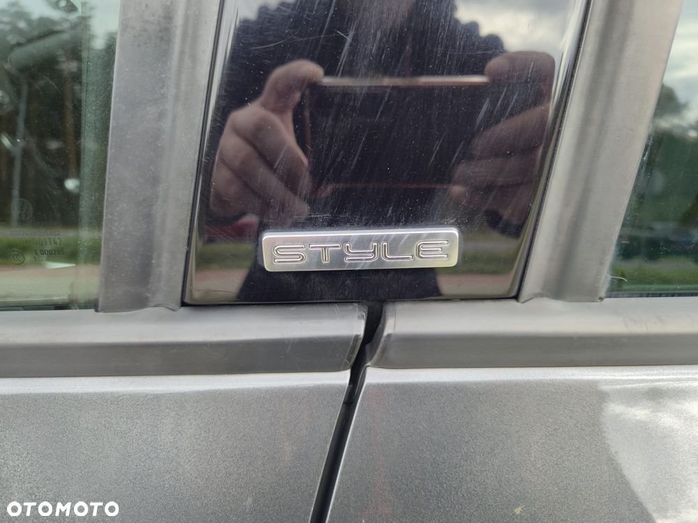 Volkswagen Polo 1.2 Style - 24