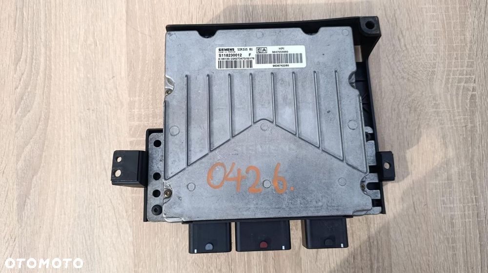 STEROWNIK SILNIKA KOMPUTER CITROEN C5 X7 2010 HPI S118230012 - 1