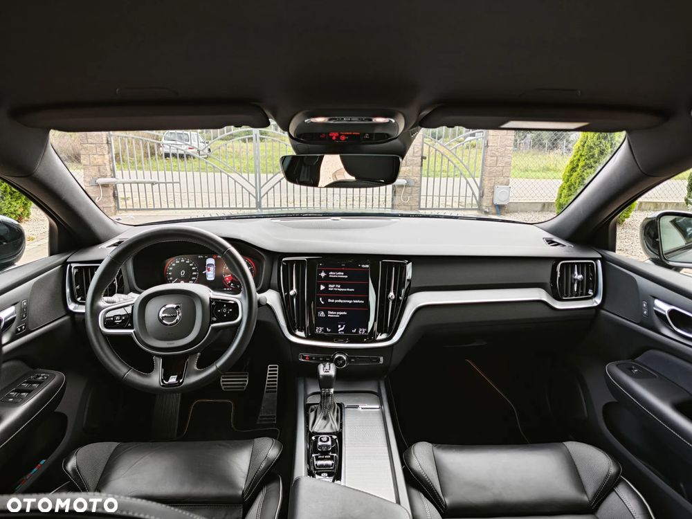Volvo S60 T4 R-Design - 15