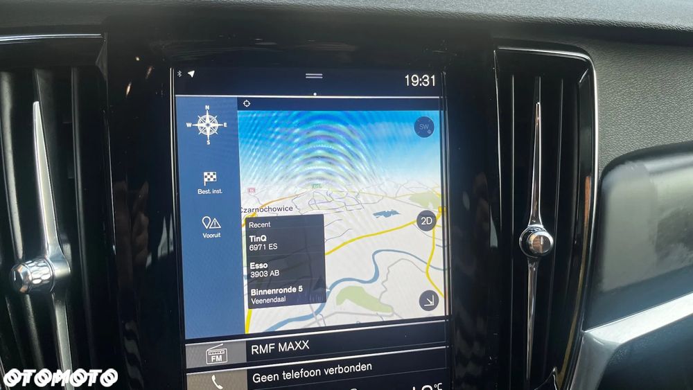 Volvo V90 D4 Momentum - 23