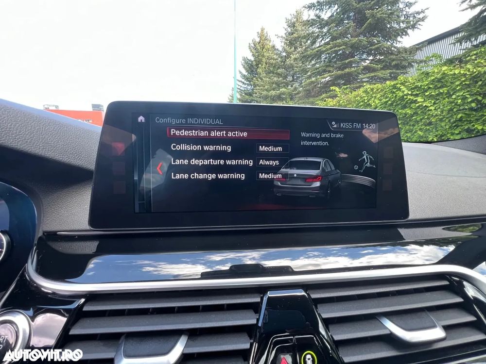 BMW Seria 5 520d Aut. M Sport Edition - 12