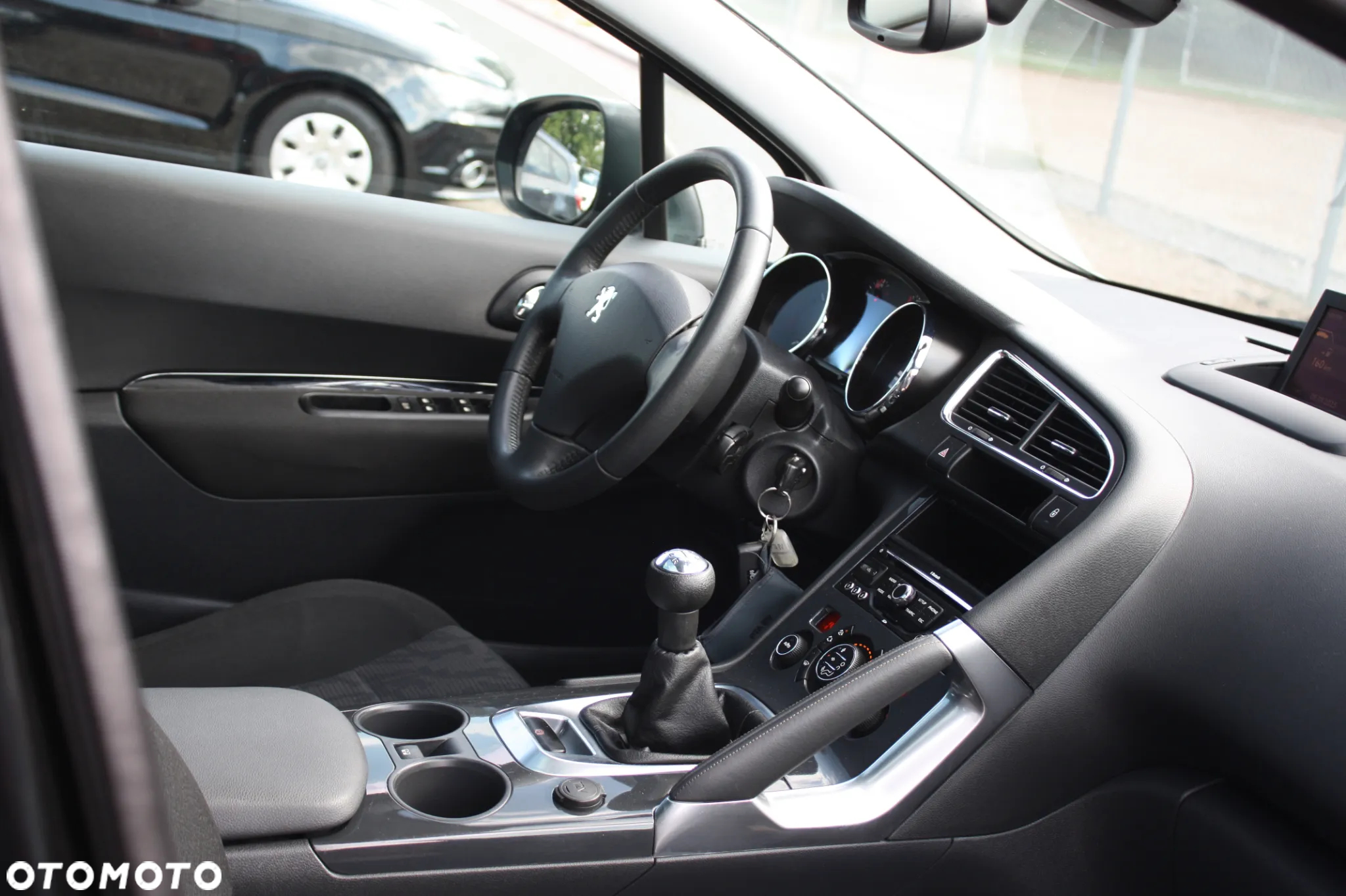 Peugeot 3008 1.6 Active - 23
