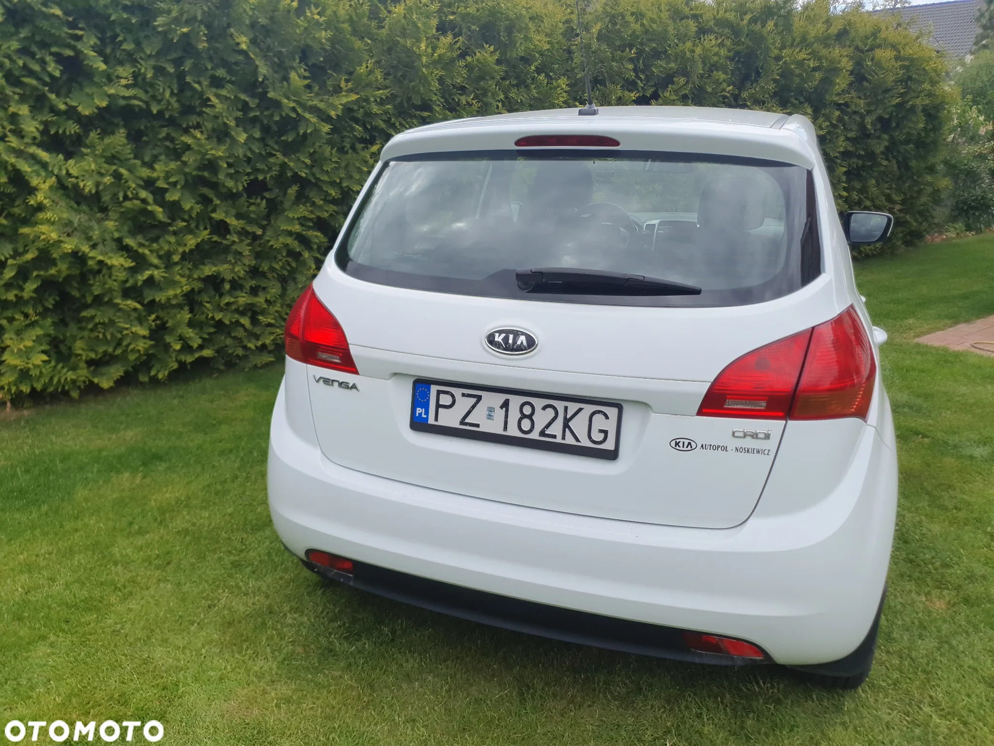 Kia Venga 1.4 CRDi M - 11
