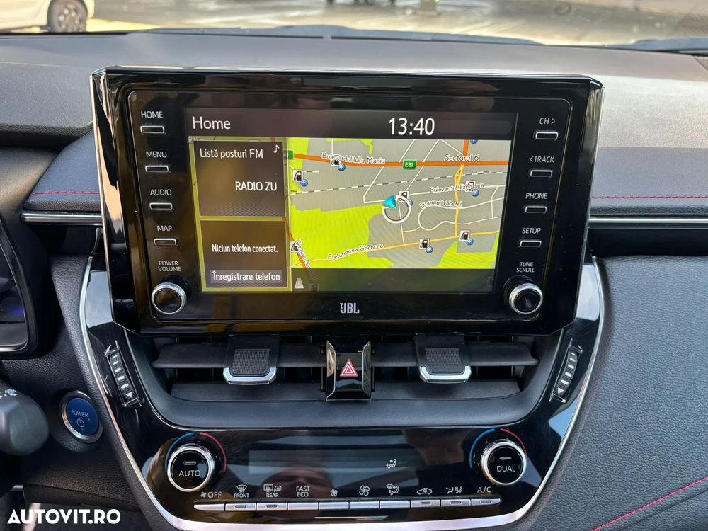 Toyota Corolla ver-2-0-hsd-exclusive - 18