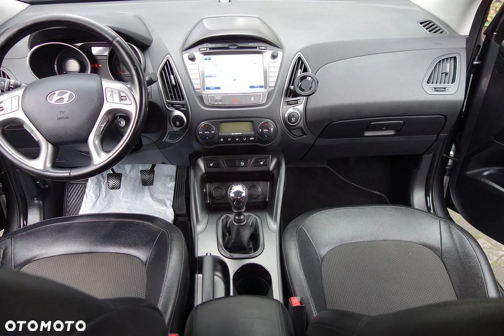 Hyundai ix35 1.7 CRDi Premium 2WD - 32