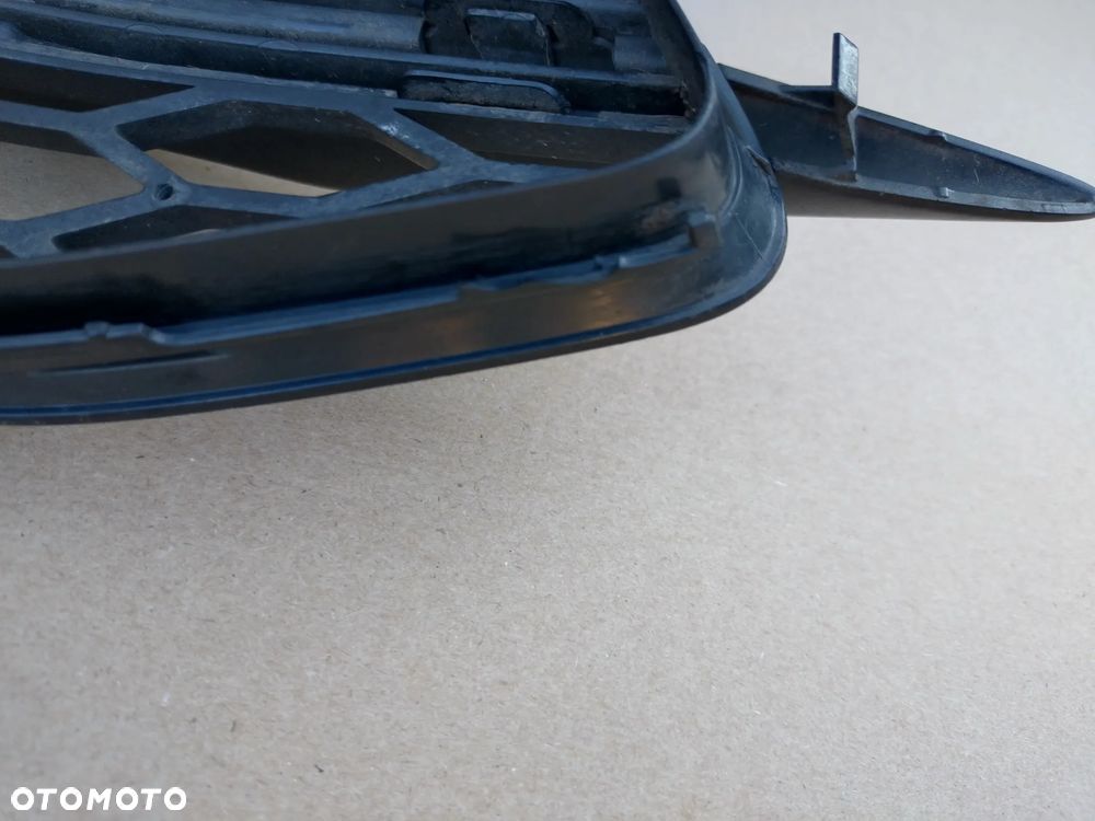 AUDI A6 C7 S LINE 11- 4G0807681D KRATKA LEWA W ZDERZAK PRZÓD ORYGINAŁ!!! - 3