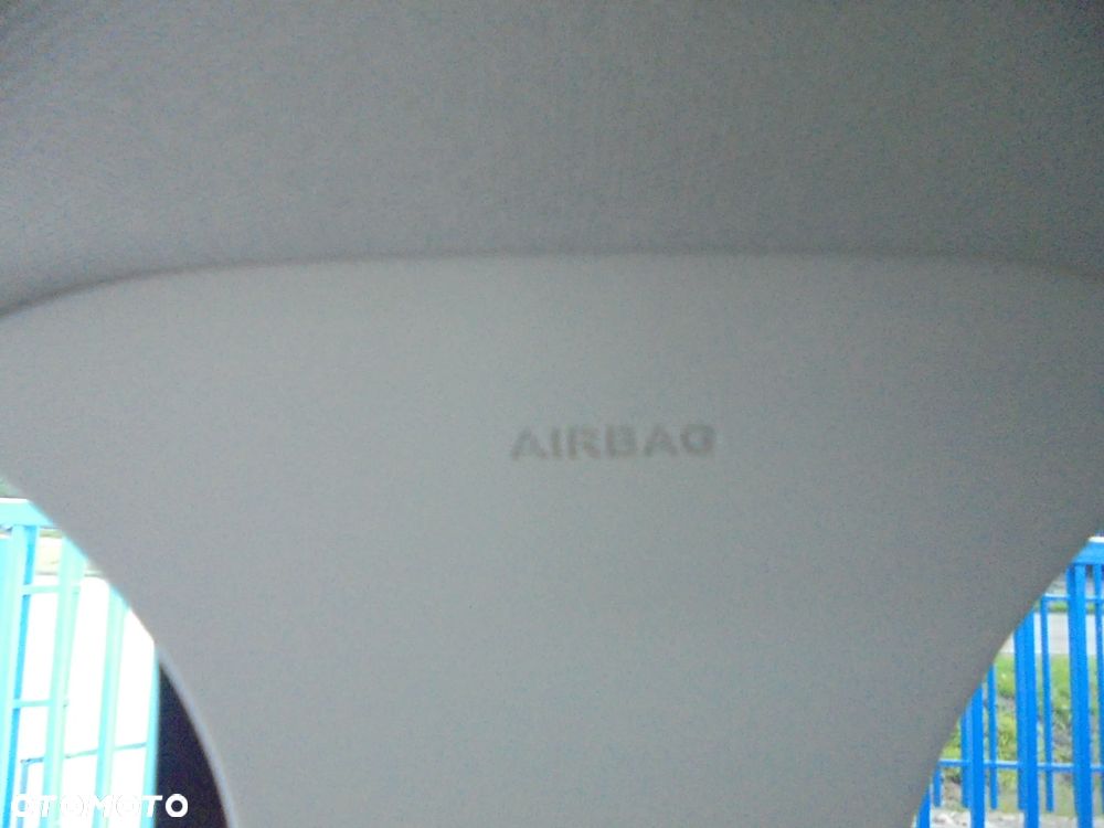 Ford Kuga 2.0 TDCi 4x2 Titanium - 37