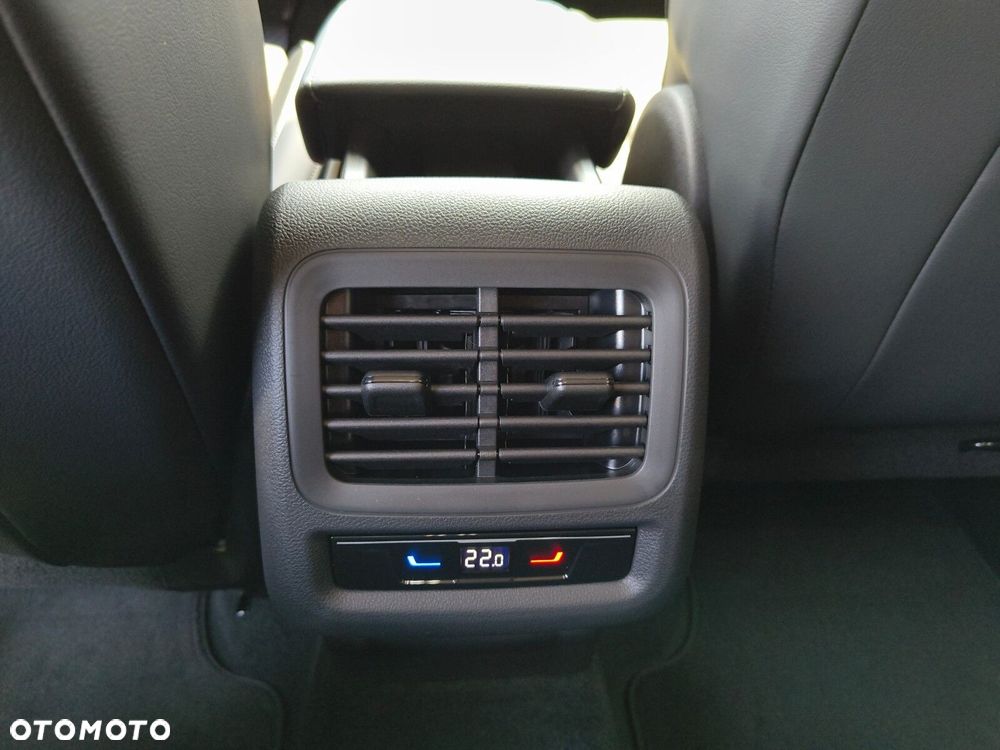 Volkswagen T-Roc 1.5 TSI Style DSG - 30