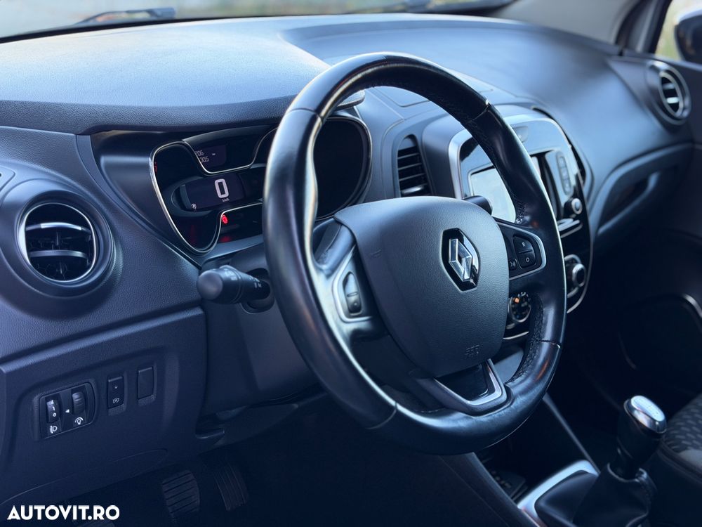 RENAULT Captur 2018 — imagine 33