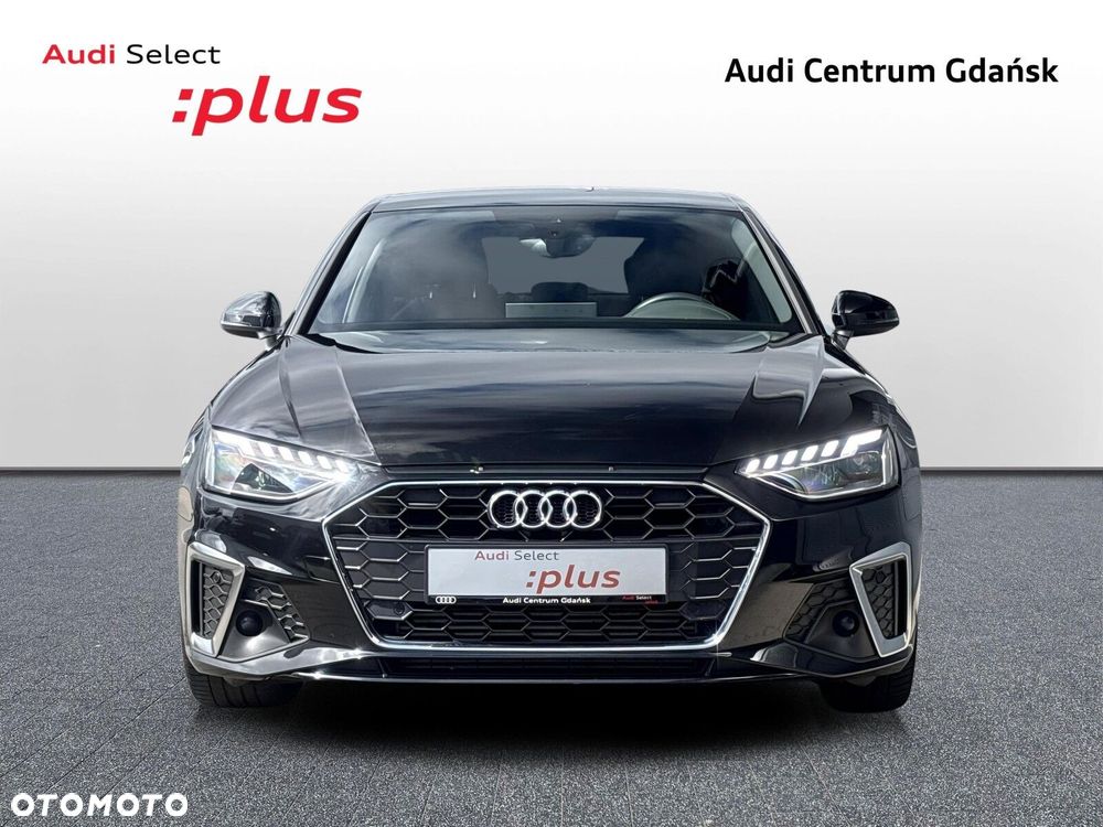 Audi A4 Limousine - 9