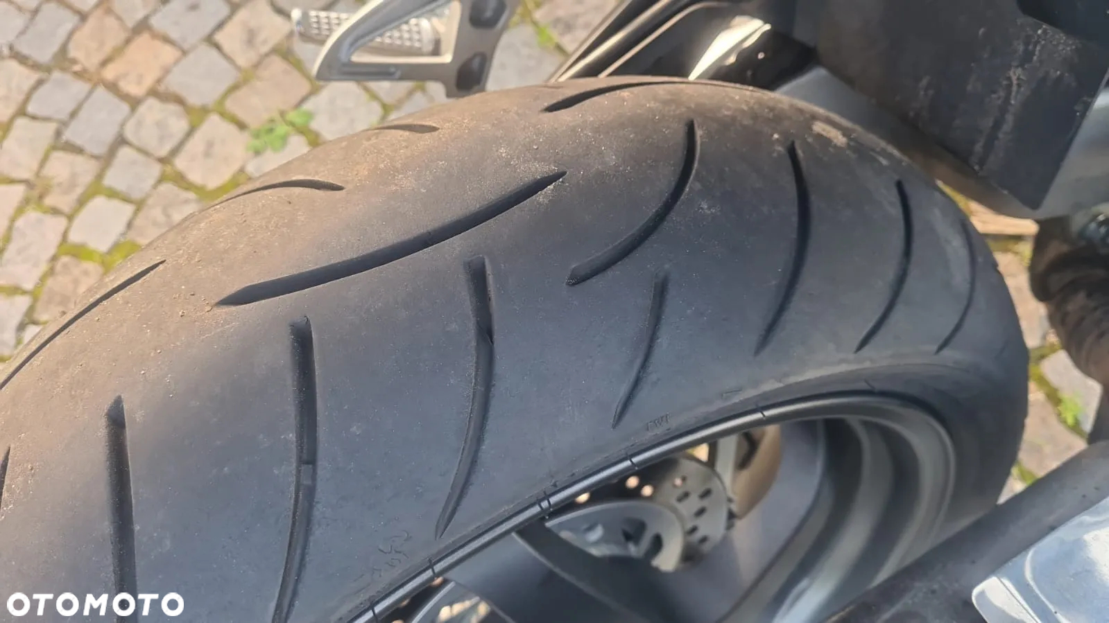 Honda VFR - 6