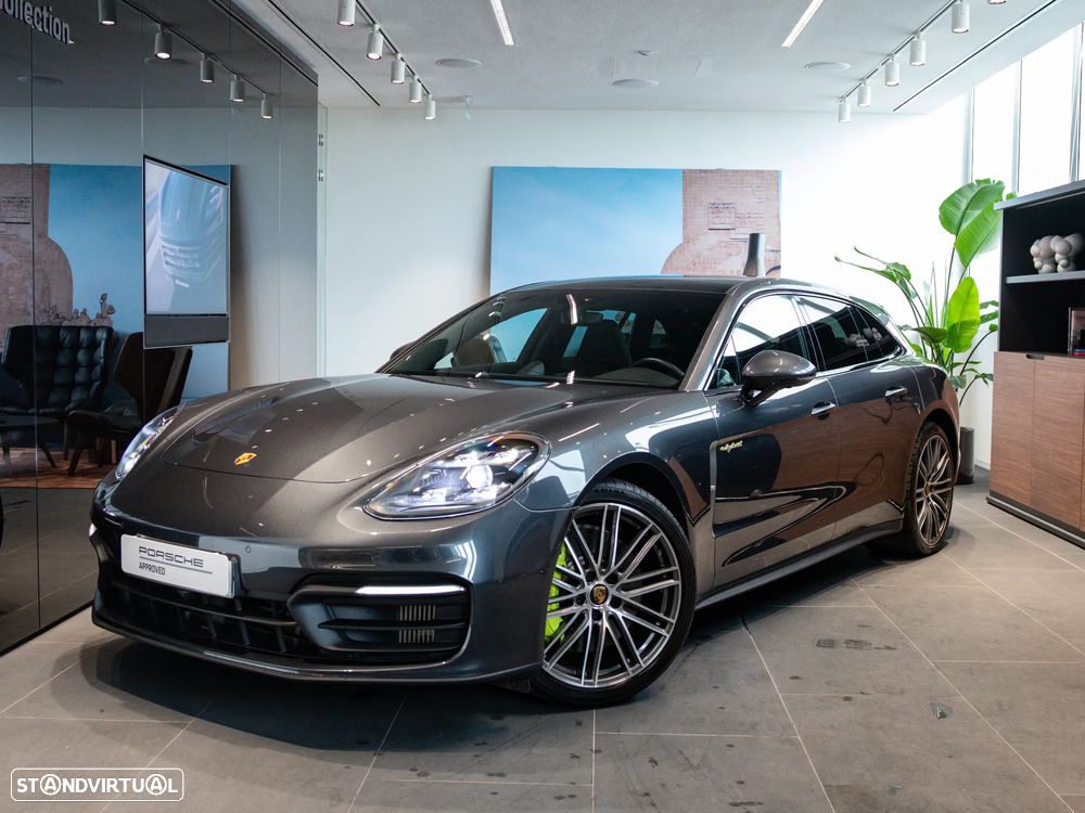 Porsche Panamera Sport Turismo 4 E-Hybrid Platinum Edition PDLS - 1