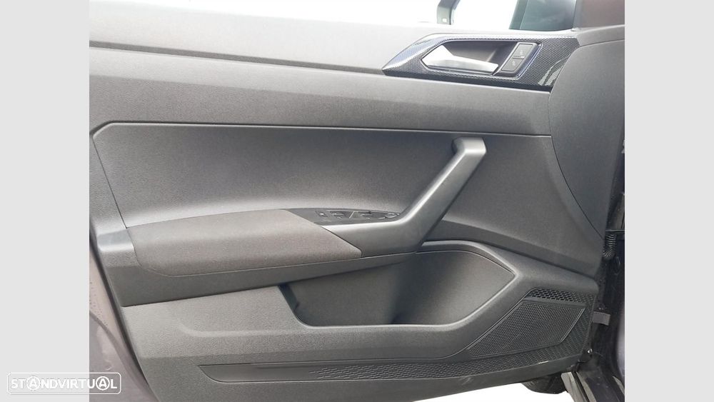 VW Taigo 1.0 TSI Urban - 11