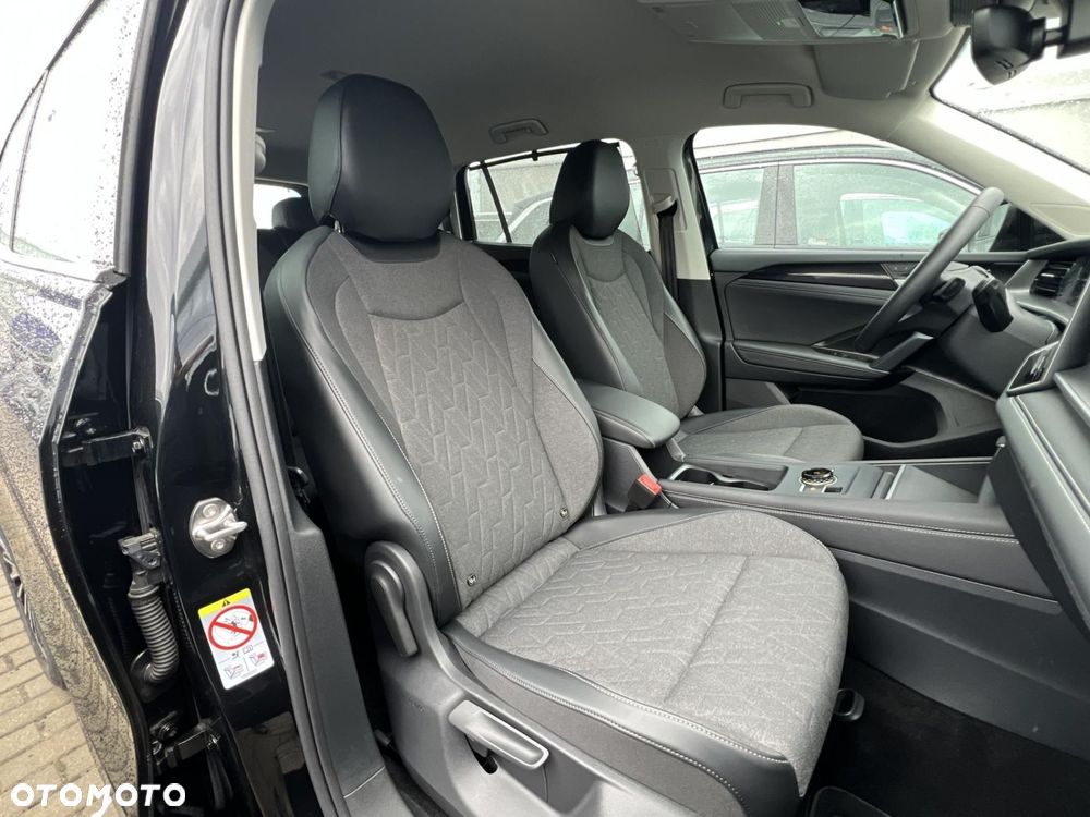Volkswagen Tayron 1.5 eTSI mHEV Life DSG - 26