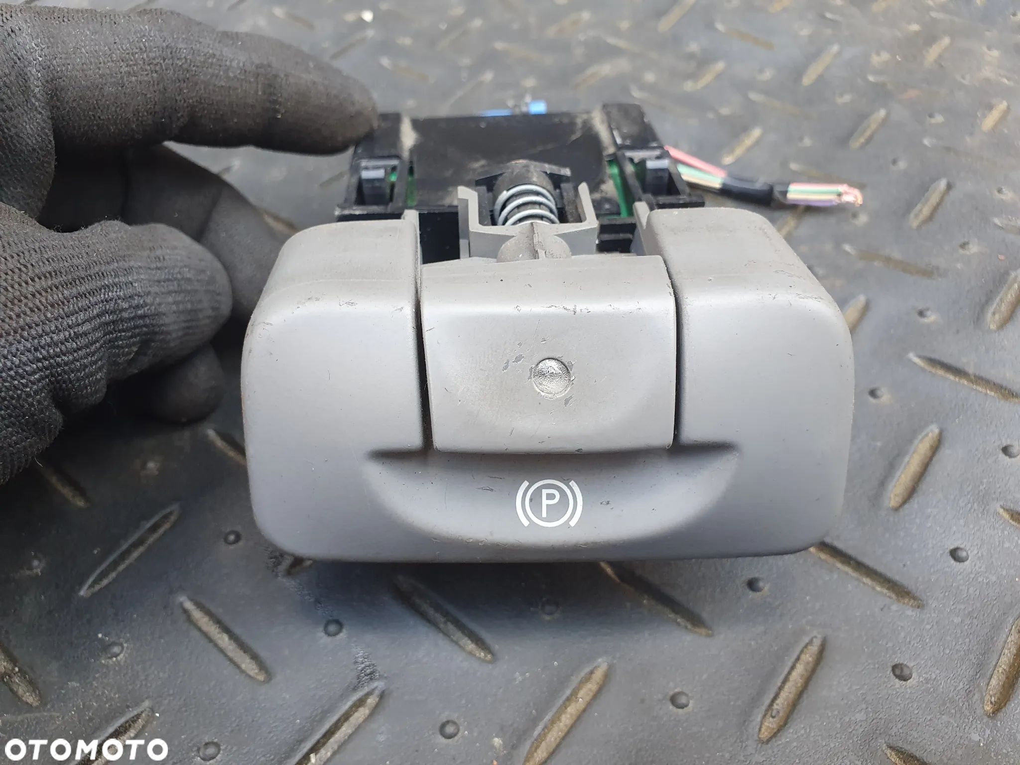 PRZYCISK RĘCZNEGO WŁĄCZNIK RENAULT SCENIC II 8200270265-B EUROPA + WTYCZKA INSTALACJA - 1