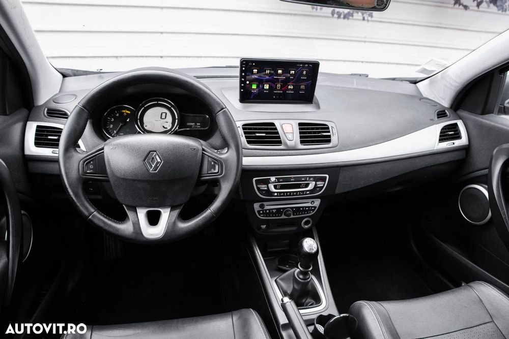 Renault Megane Grandtour dCi 160 FAP GT - 14