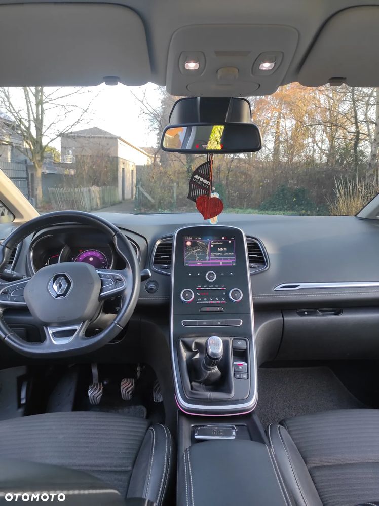 Renault Scenic 1.5 dCi Intens - 6