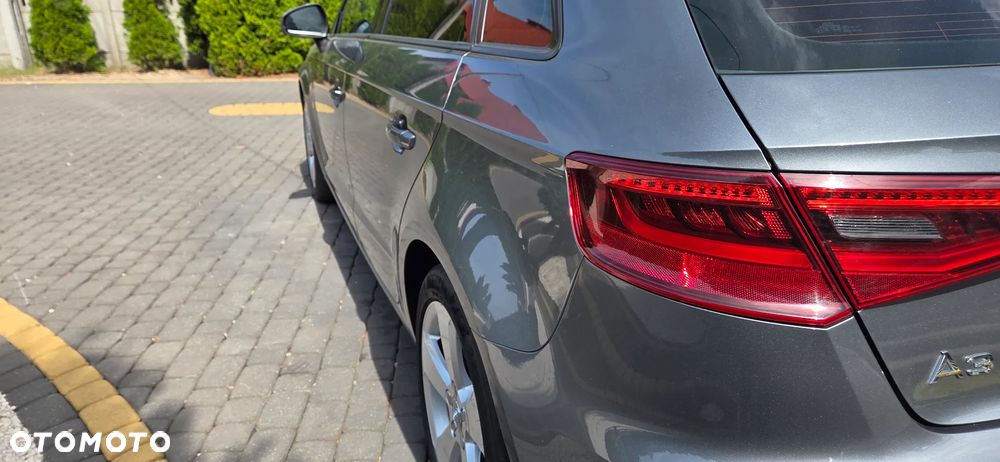 Audi A3 Sportback 2.0 TDI quattro Ambition - 19