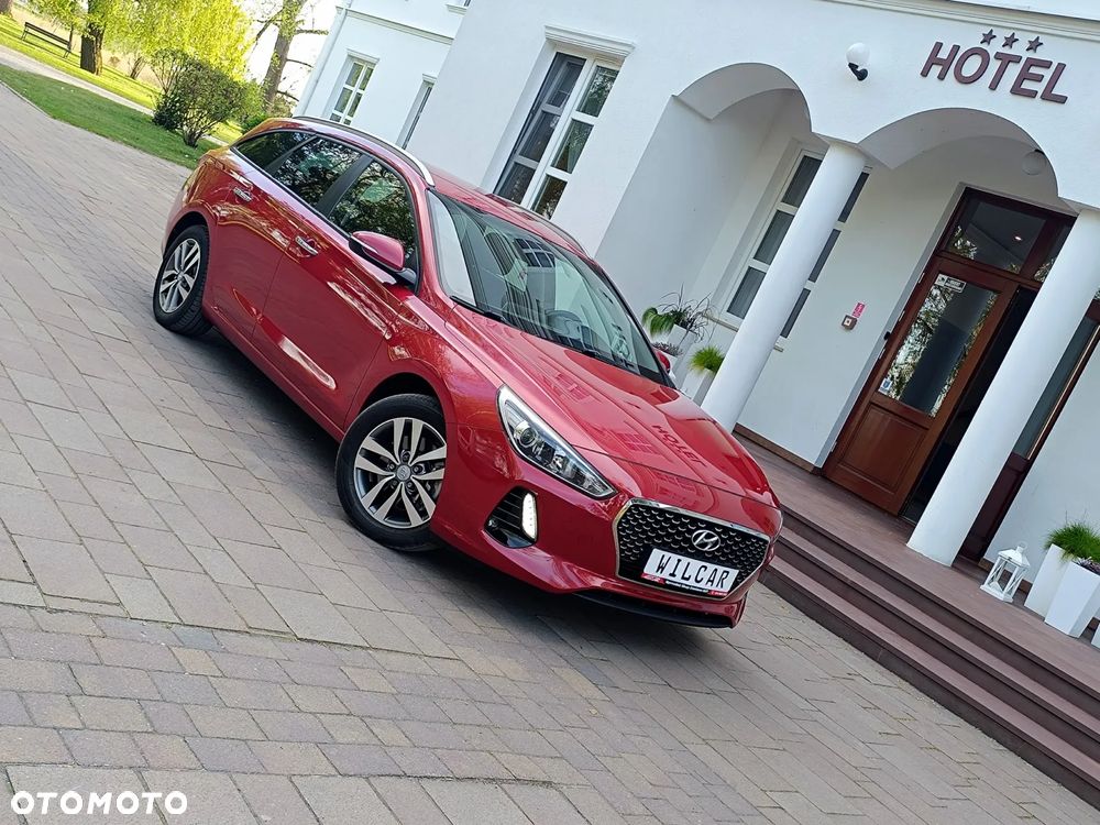Hyundai i30 blue Kombi 1.6 CRDi Style - 38