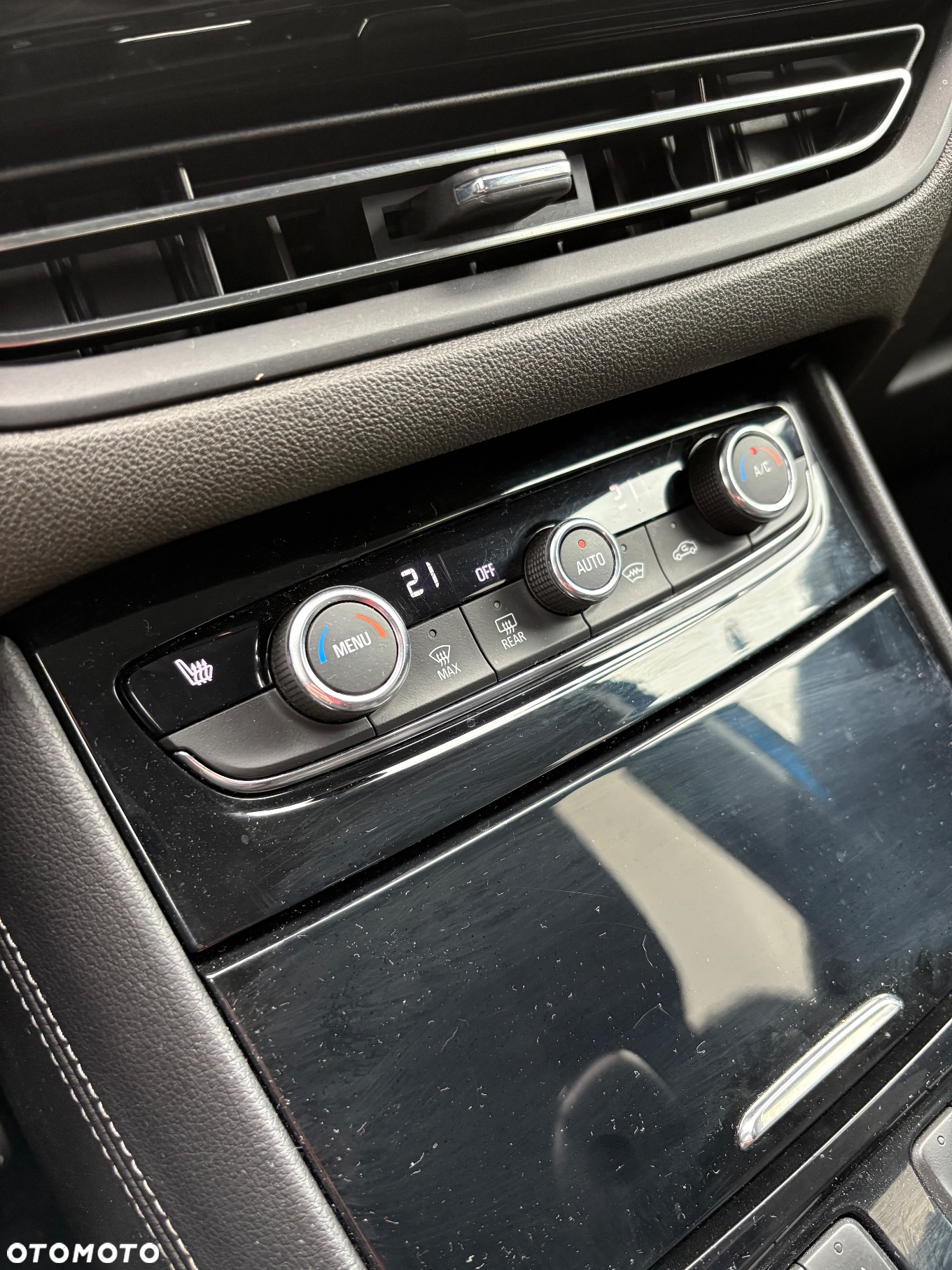 Opel Grandland - 17