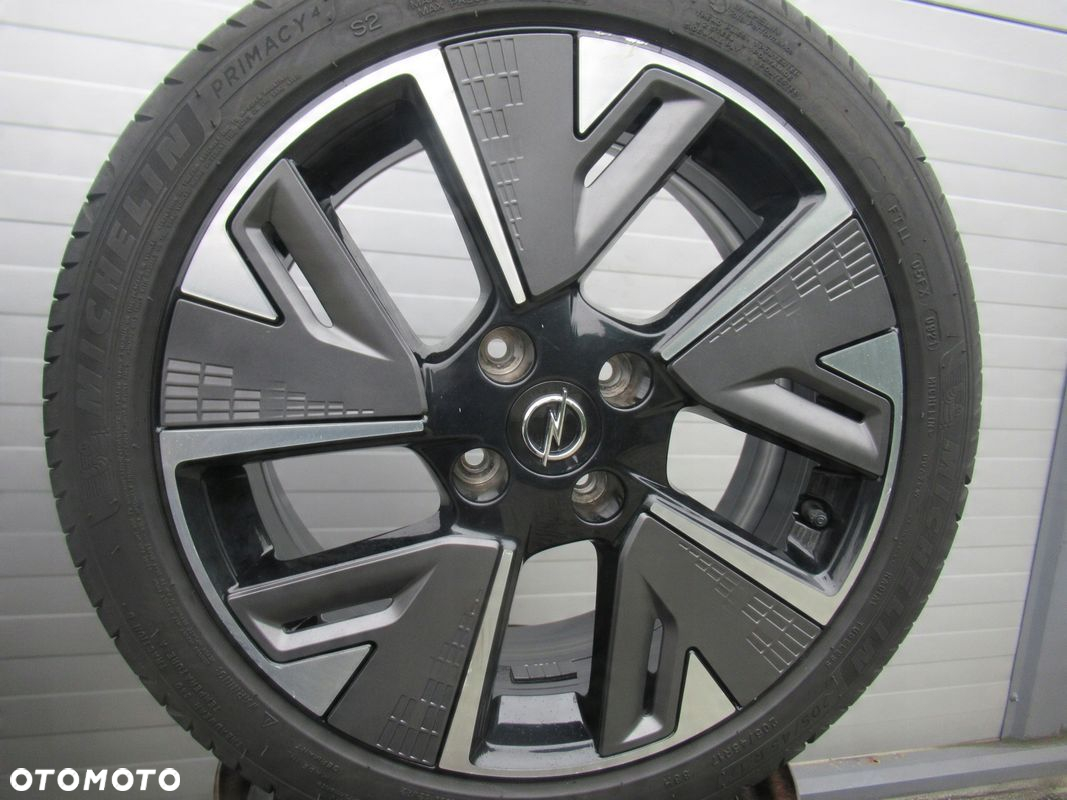 ALU+OPONY LATO R17 OPEL CORSA F, PEUGEOT 207,208,301,C3,DS3 - 7