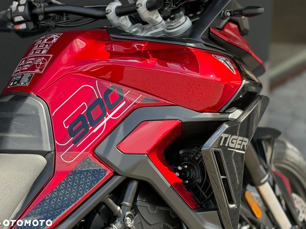 Triumph Tiger - 9