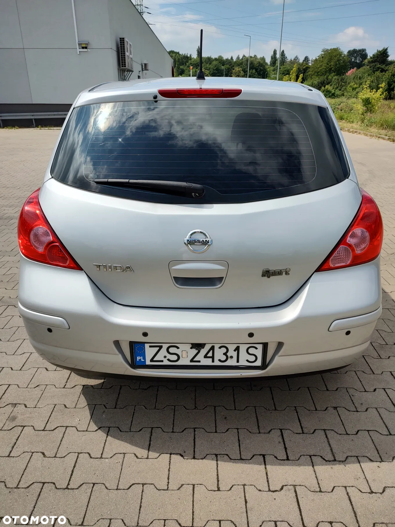 Nissan Tiida 1.6 Visia - 7