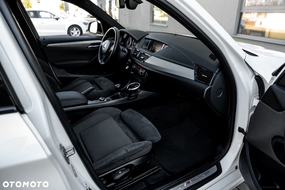 BMW X1 xDrive20d Sport Line - 22