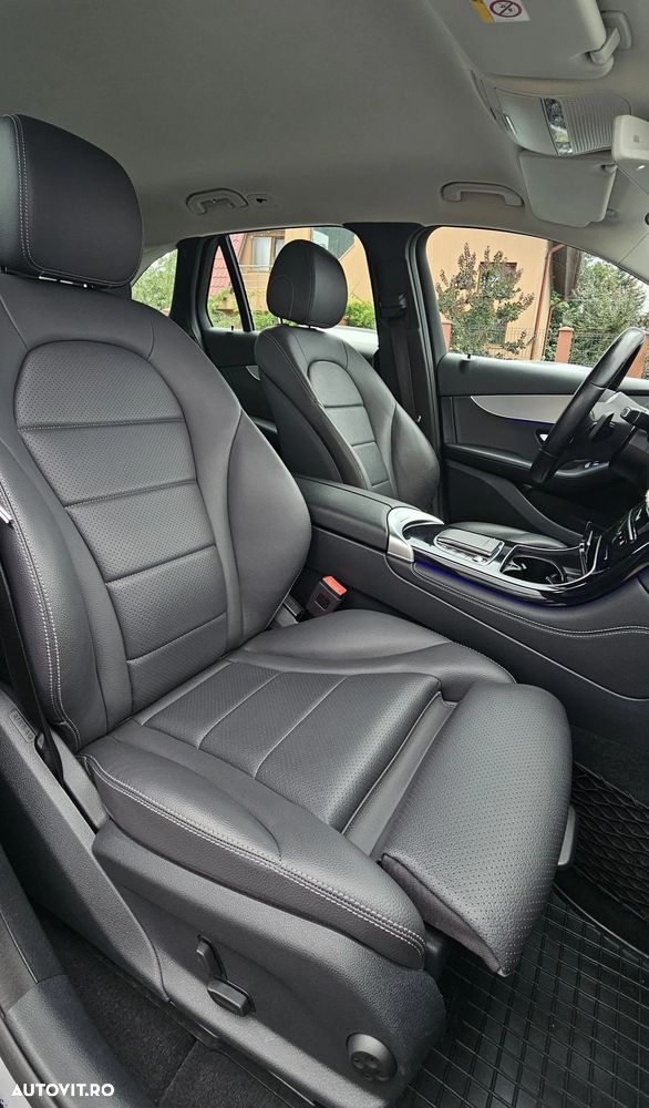 Mercedes-Benz GLC 300 e 4MATIC - 7