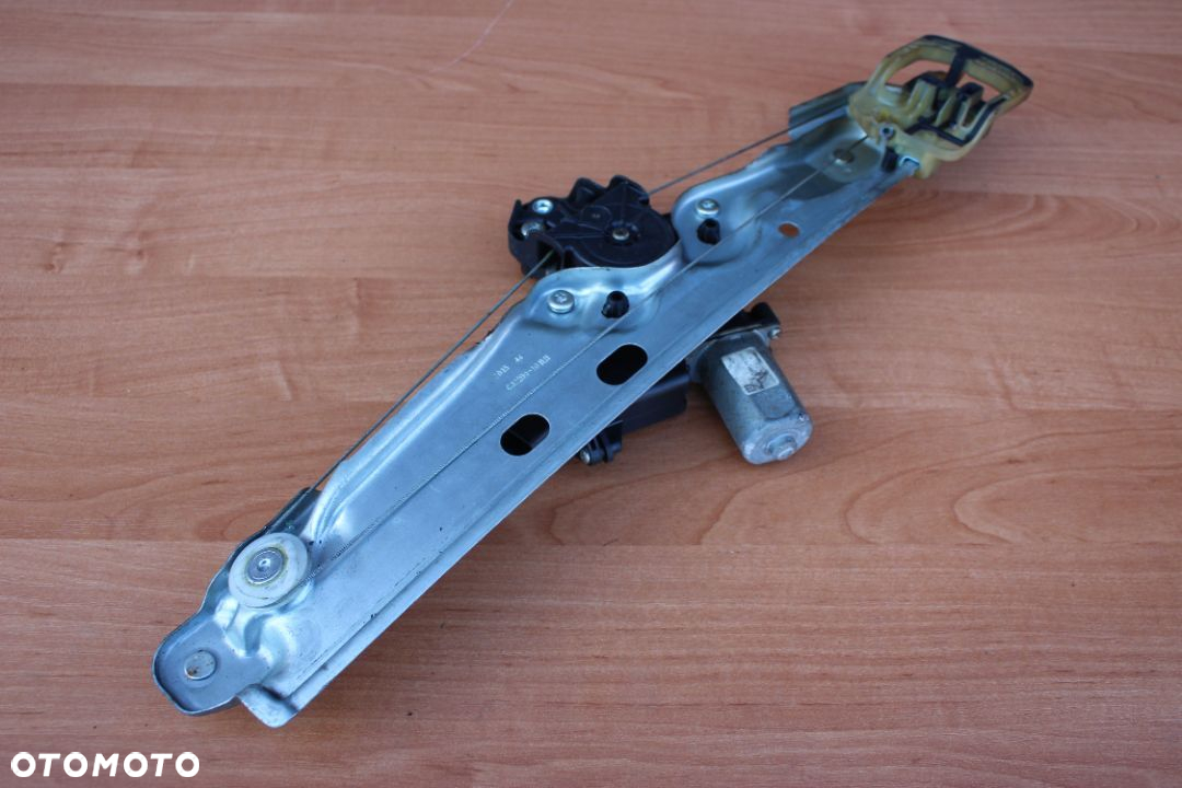 PODNOŚNIK MECHANIZM PODNOSZENIA SZYBY ELEKTRYCZNY LEWY TYŁ OPEL ASTRA K 13406677 - 4